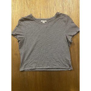 American Eagle Women's Checkered Blouse Cropped Short Sleeve Large